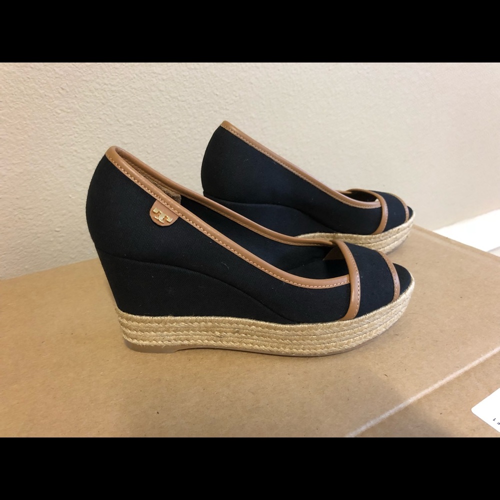Tory Burch Black espadrilles wedge size6